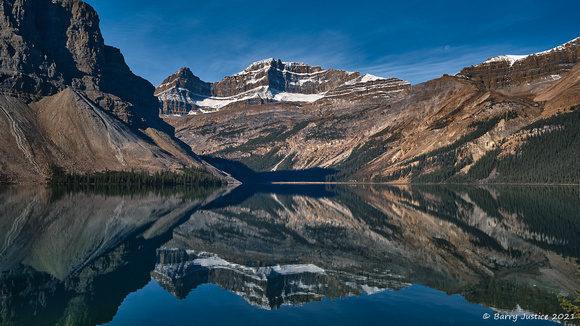 Early morning,  Bow Lake,  Banff National Park